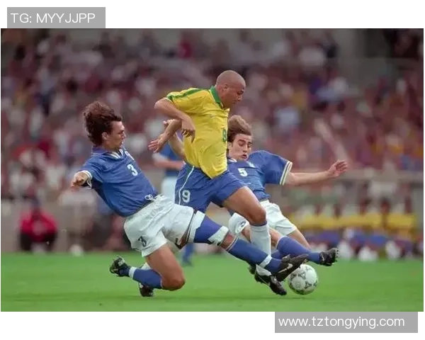 十几年前的足球巨星回顾:曾经风光无限的球场传奇人物现状如何