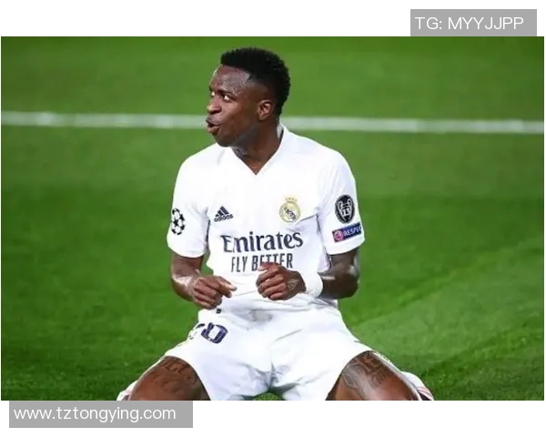 当足坛巨星互相点评彼此展现独到见解与真情流露